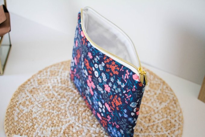 Pochette plate liberty Clara   " en stock "