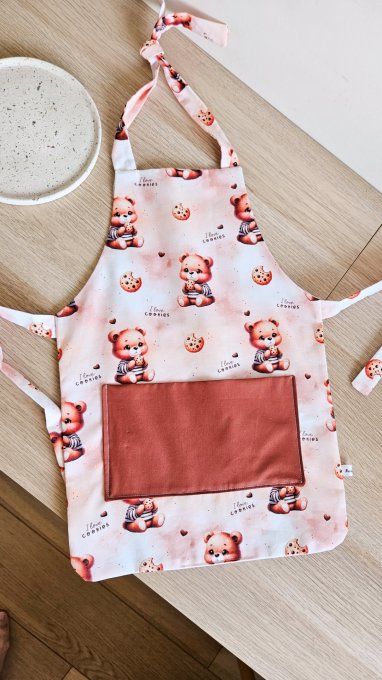 Tablier ourson gourmand - chocolat taille 2-5 ans 