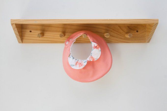 Bavoir col claudine corail col lapin Spring