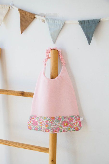 Bavoir de cantine  rose liberty mia 