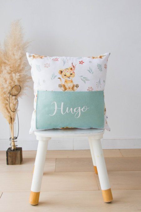 Coussin range tétine et doudou  tigre indien