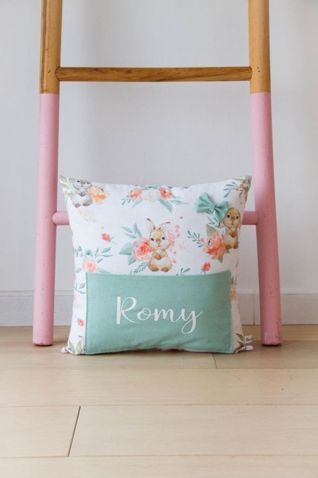 Coussin range tétine et doudou lapin Spring
